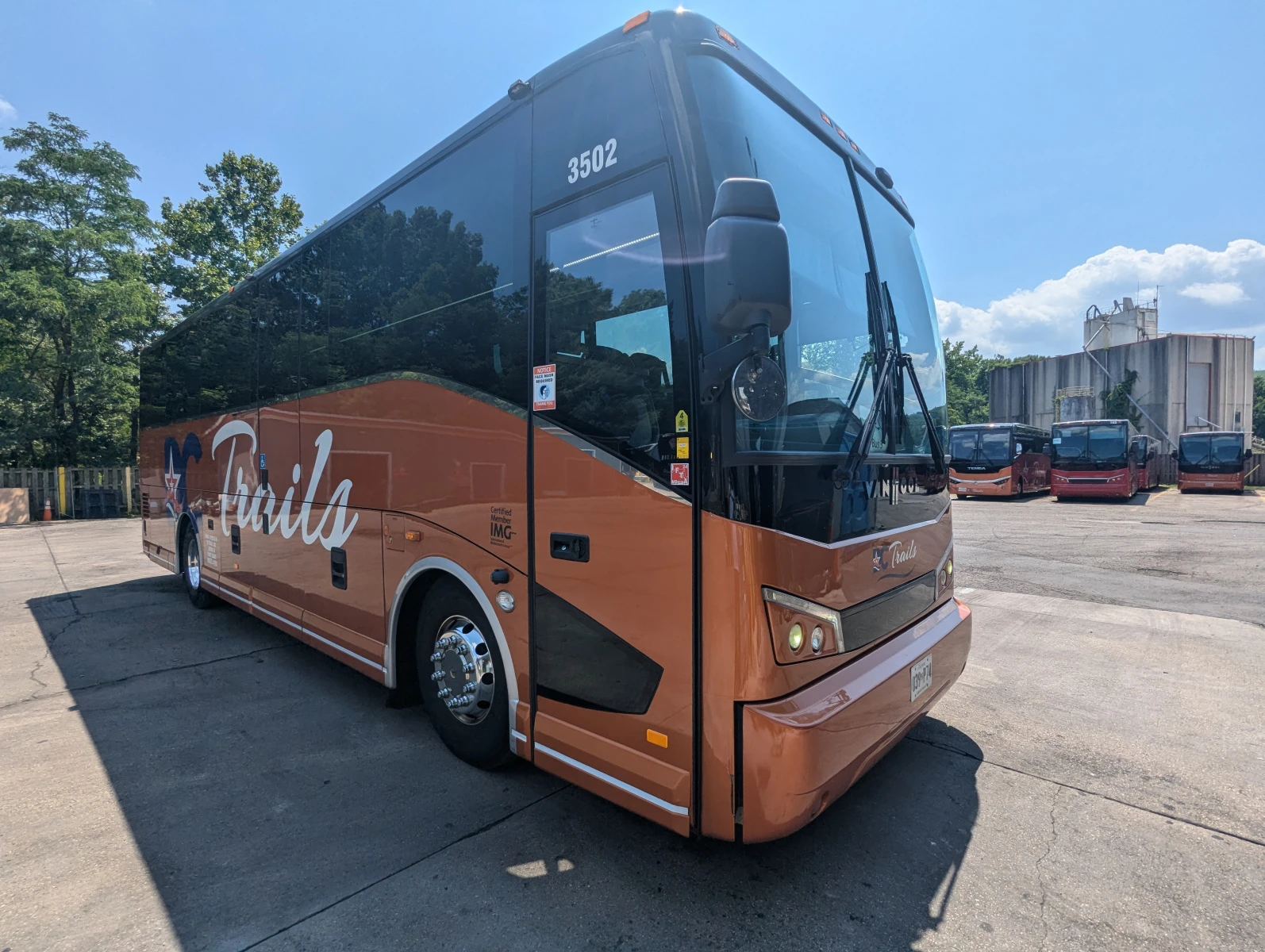 TransferNow-Van-Hool-CX35-38-passengers-5